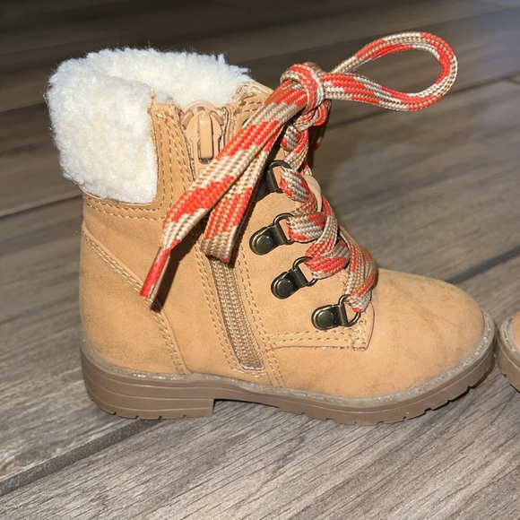 Size 6 Dock Martin look-alike brown boots - Picture 4 of 5